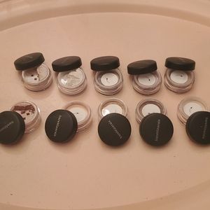 10 loose powder BareMinerals eye shadow